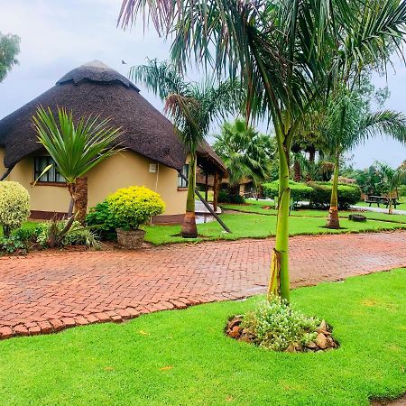 Riverstone Guest Lodge Χαράρε Εξωτερικό φωτογραφία