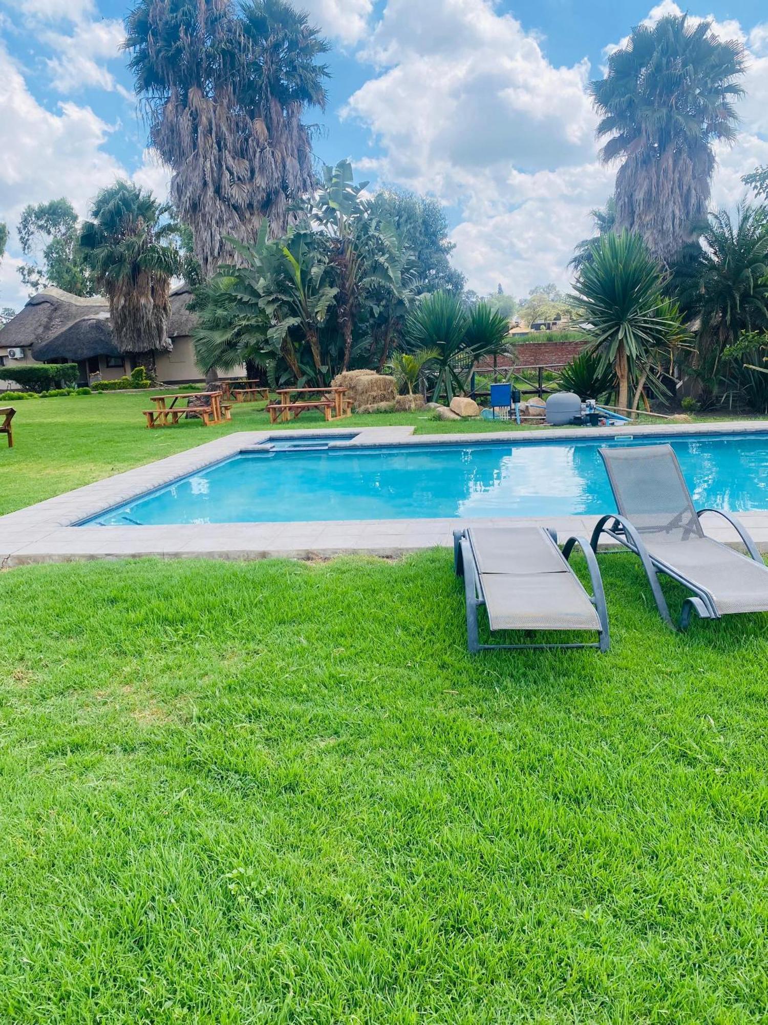 Riverstone Guest Lodge Χαράρε Εξωτερικό φωτογραφία