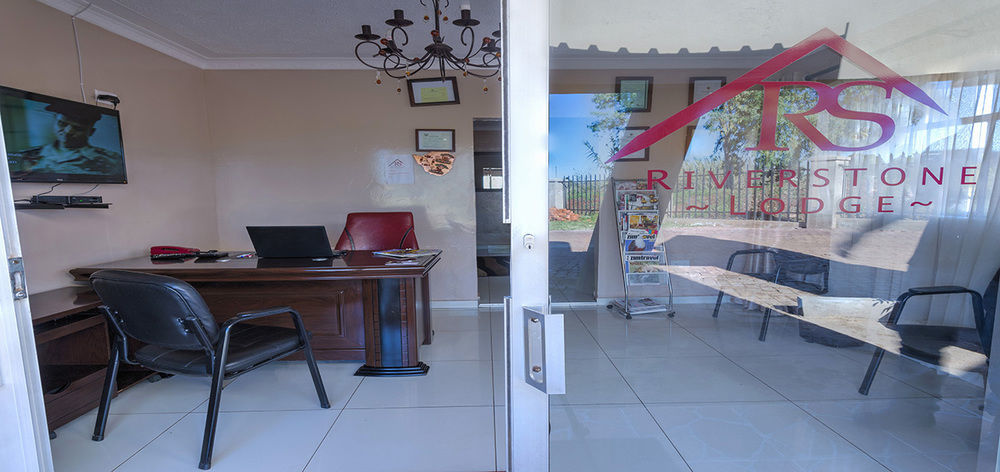 Riverstone Guest Lodge Χαράρε Εξωτερικό φωτογραφία